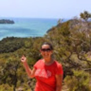 Meet your Posher, Alejandra